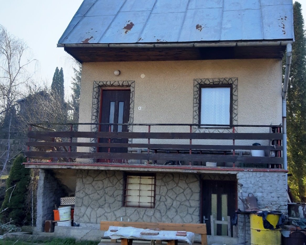 Rekreačná chata so záhradou, elektrina, studňa, Vrbové