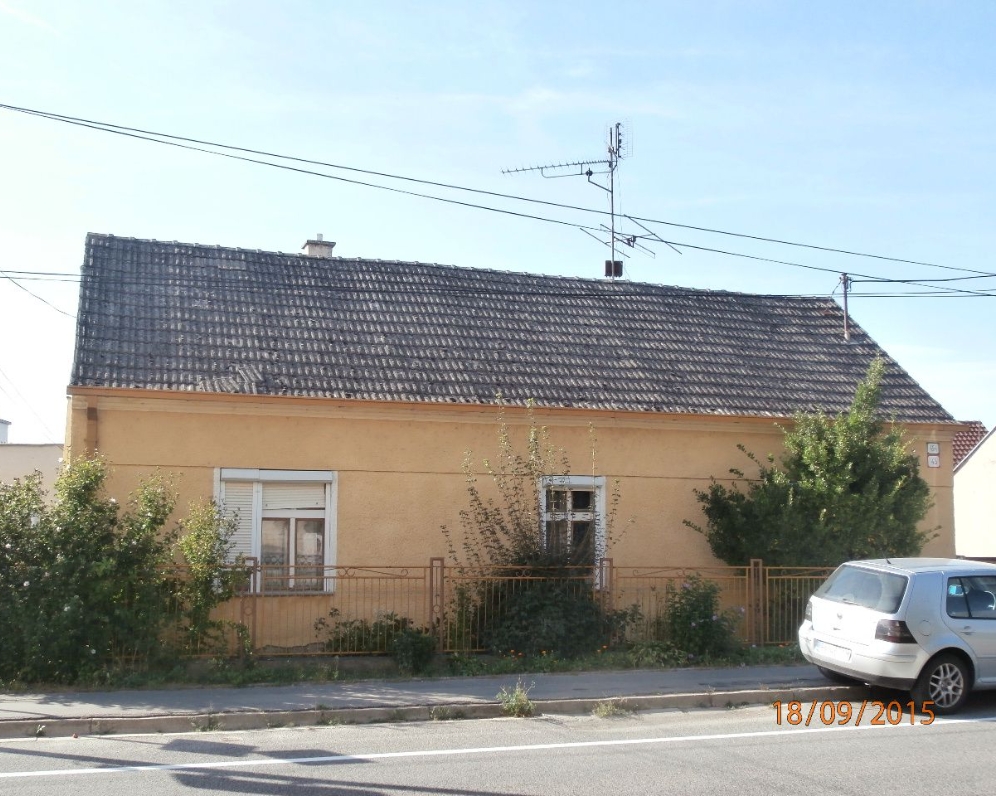 TROJIZBOVÝ DOM S POZEMKOM 290m2 MORAVANY NAD VÁHOM