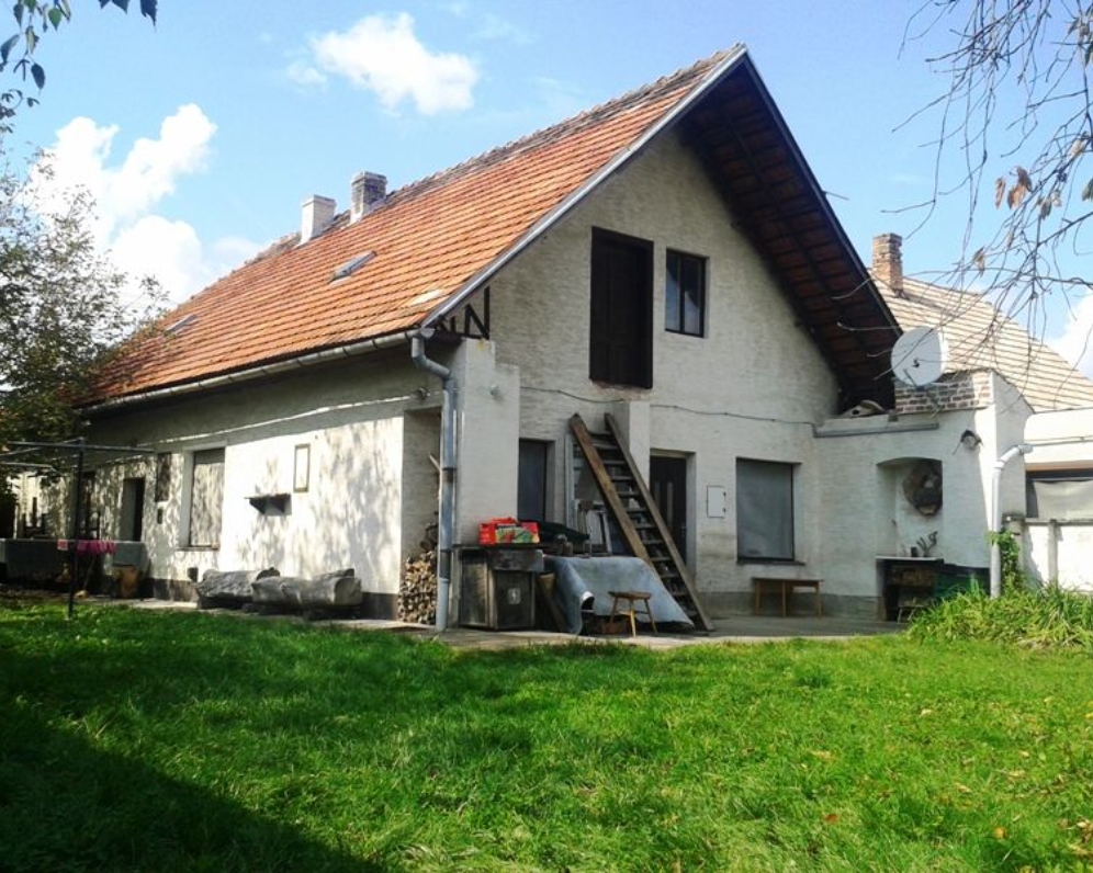 RODINNÝ DOM 3+1 S POZEMKOM 3500 M2 BOROVCE