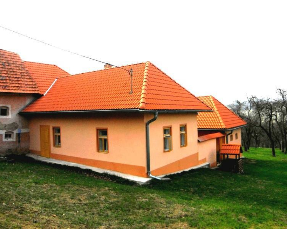 Chalupa s pozemkom 10000m2, Rudník