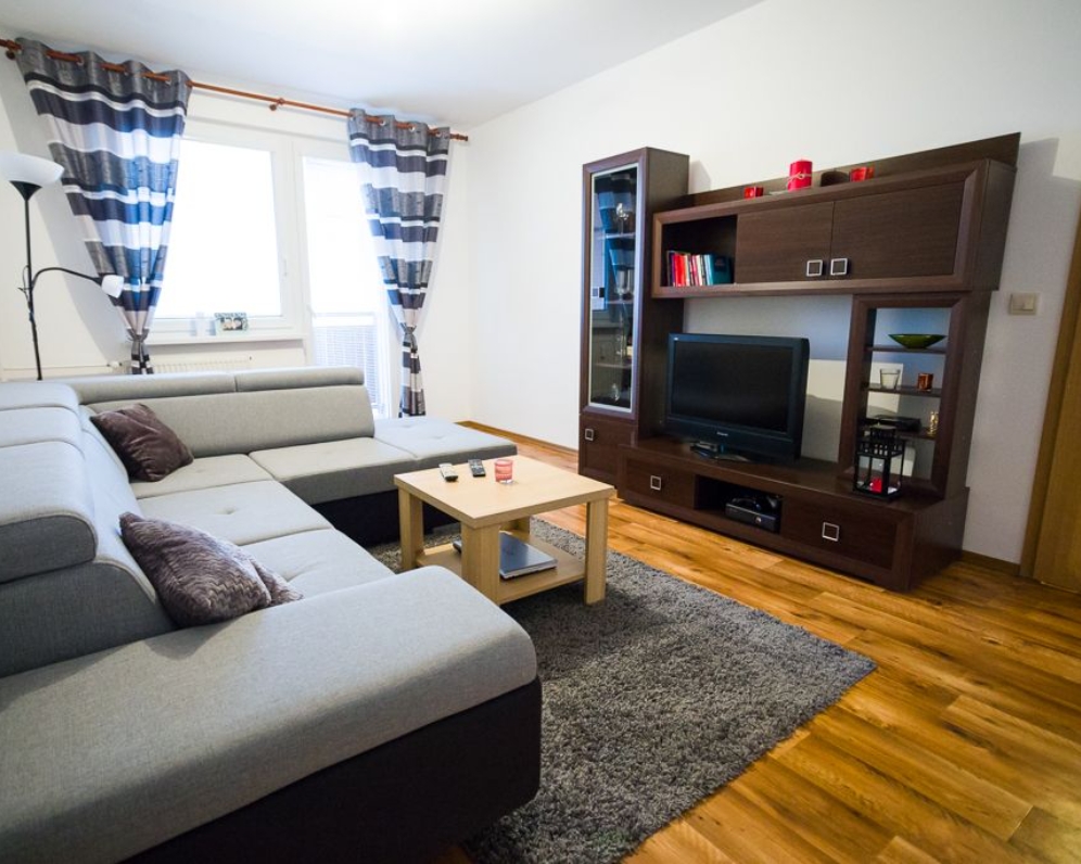3 izbový byt s loggiou, 67 m2, Vrbové - 6.apríla