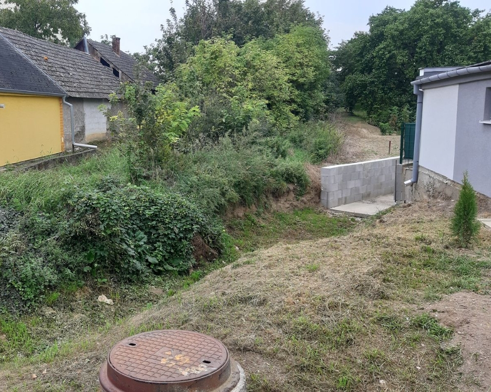 Stavebný pozemok 751 m2 Dubovany